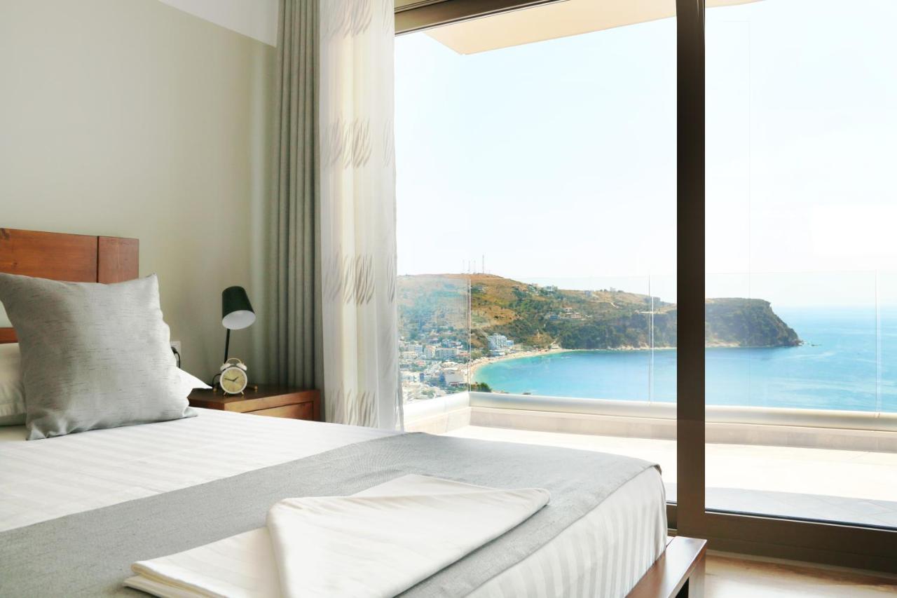 Vila 8 Hotel Himare Buitenkant foto